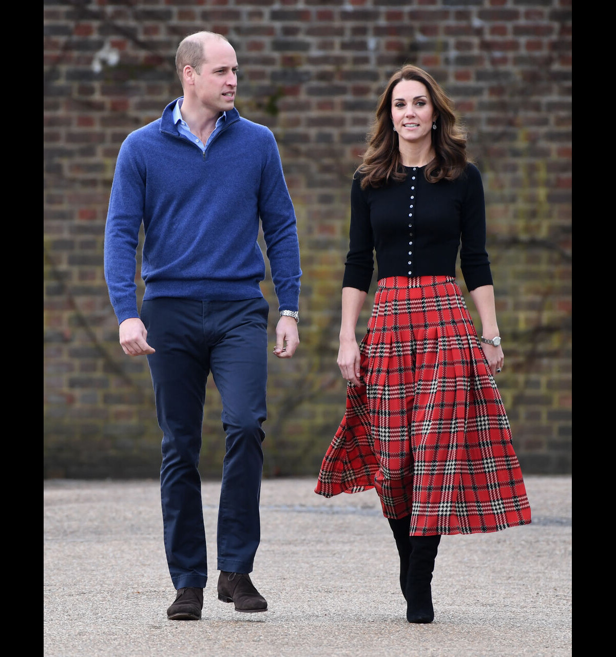 Foto: Vestido xadrez pied de poule foi aposta de Kate Middleton em viagem -  Purepeople