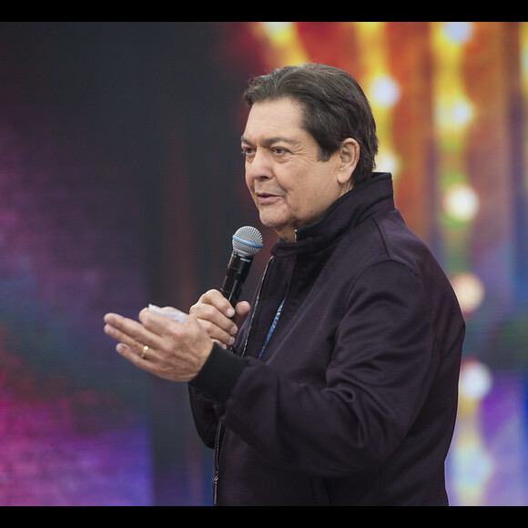 A Record teria procurado Fausto Silva para demonstrar interesse em tê-lo em sua programação em 2023