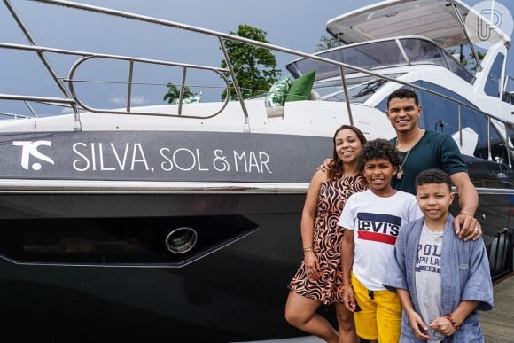 Iate de luxo foi adquirido em 2019 por Thiago Silva como presente de natal para a família