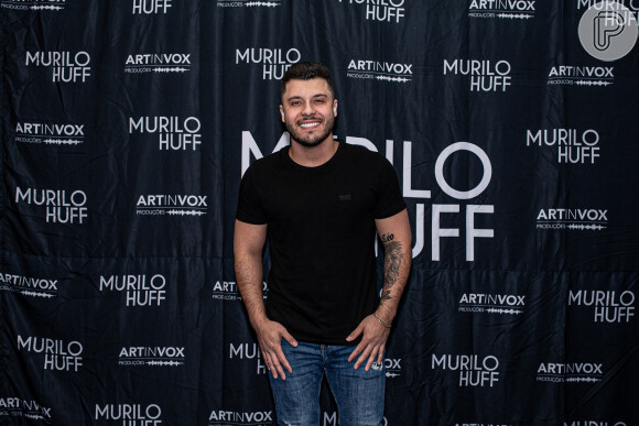 Murilo Huff compartilha rotina com filho nas redes sociais