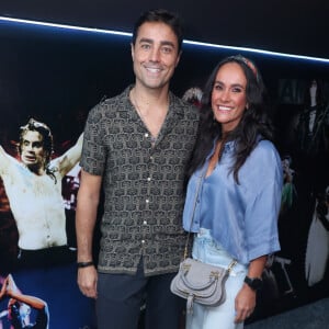 Ricardo Pereira e a mulher, Francisca, curtiram show de Sandy no Rio de Janeiro