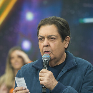 Faustão vai seguir com programa diário na Band em 2023