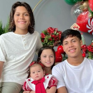 Aniversário de Zaya contou com a presença dos filhos do jogador com Iran Ângelo