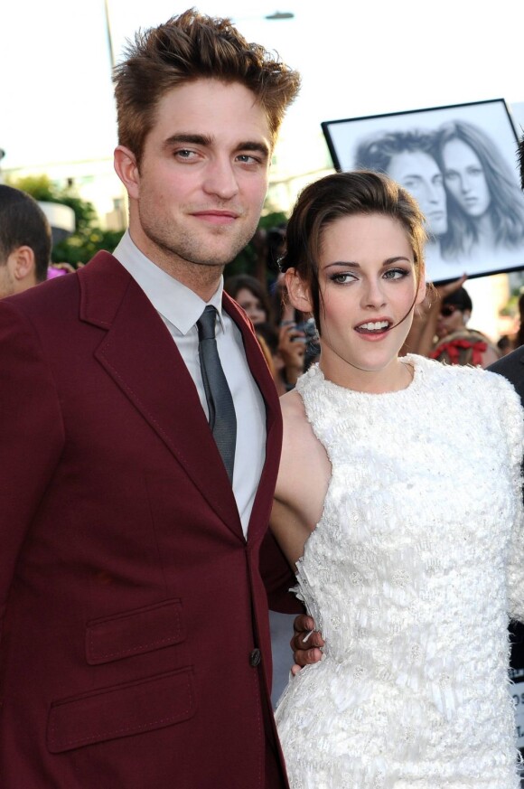 Robert Pattinson e Kristen Stewart viajarão assim que o ator encerrar as filmagens  de 'The Rover'
