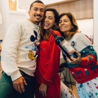 Anitta abre álbum de fotos do Natal com família e amigos nos EUA: 'Impecável'. Confira!