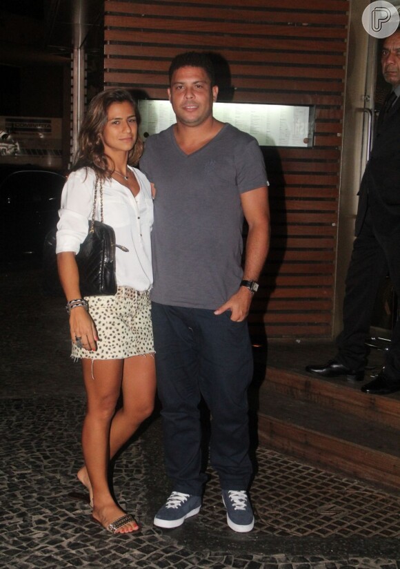 Ronaldo namora a DJ Paula Morais, prima de Cleo Pires