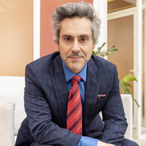 Alexandre Nero contou que está se recuperando de uma crise renal