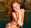 Marina Ruy Barbosa usou biquíni laranja em dias de férias em Noronha