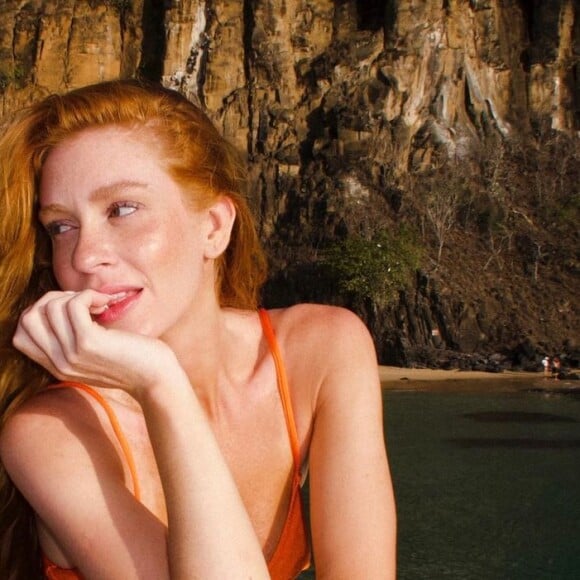 Fotos de Marina Ruy Barbosa de biquíni conquistaram anônimos e famosos na web