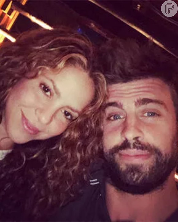 Shakira e Gerard Piqué deram uma trégua na briga em janeiro para comemorar os 10 anos do filho mais velho, Milan