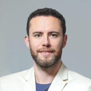 Endocrinologista Aloísio Vargas falou sobre a barriga definida de Bruna Griphao, participante do 'BBB 23'