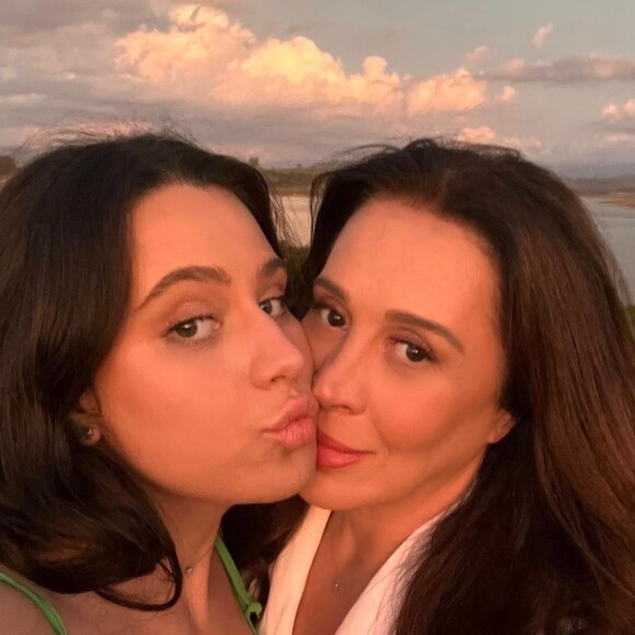 Sophia Raia, filha de Claudia Raia e Edson Celulari, tem 19 anos