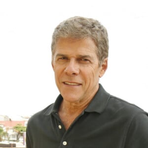 José Mayer apresentou sangramento no pulmão, segundo o colunista Leo Dias, do portal 'Metrópoles' em 18 de fevereiro de 2023