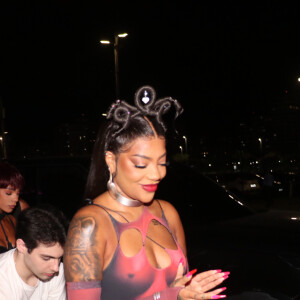 Ludmilla trajou um naked dress para o Prêmio Multishow