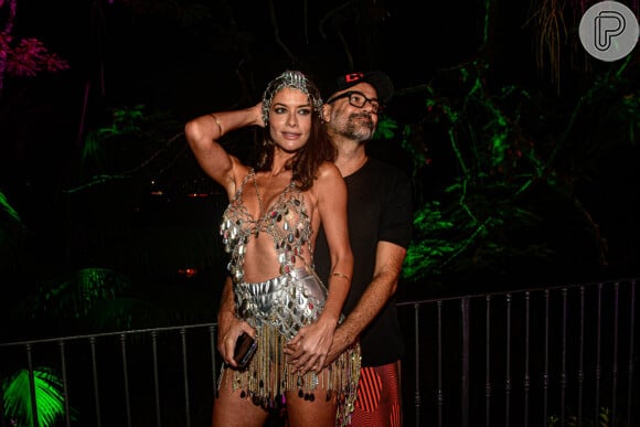 Alinne Moraes encontrou ex Cauã Reymond e Mariana Goldfarb no Baile da Arara