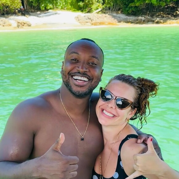 Fernanda Souza foi assunto recentemente ao aparecer no show do ex-marido, Thiaguinho. Os dois permanecem muito amigos após o fim do casamento