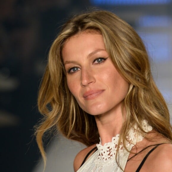 Gisele Bündchen foi a modelo mais bem paga do mundo durante 14 anos. Em 2016, o último ano em que ela esteve no topo desta lista, ela faturou US$ 30,5 milhões