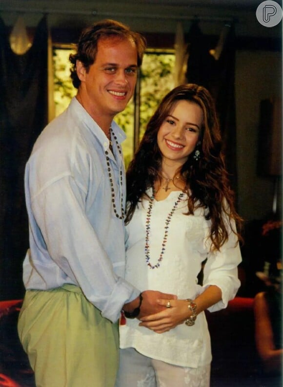 Sandy protagonizou a novela 'Estrela-Guia' ao lado de Guilherme Fontes nos anos 2000