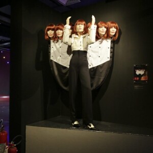 A exposição do MIS, em São Paulo, trazia diferentes figurinos icônicos de sua carreira
