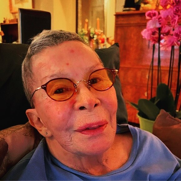 Rita Lee morreu aos 75 anos em casa, na noite desta segunda-feira (08)