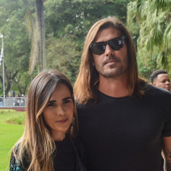 Wanessa Camargo no velório de Rita Lee: 'Qual motivo pra estarem sorrindo na foto em um velório? Sei lá, nessas horas não acho legal', disse internauta