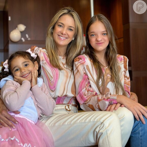 Filhas de Ticiane Pinheiro, Manuella e Rafa Justus esbanjaram beleza em foto com a mãe