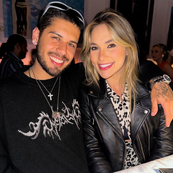 Zé Felipe e a mulher, Virgínia Fonseca, unem forças e fazem sucesso na internet