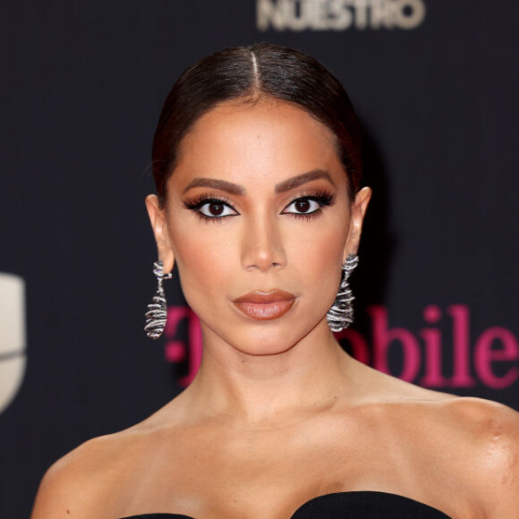 Na ocasião, Anitta iria se apresentar após a dupla