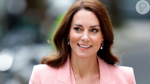 Esse truque banal de beleza de Kate Middleton fez o rosto da Princesa seguir intacto com o passar dos anos