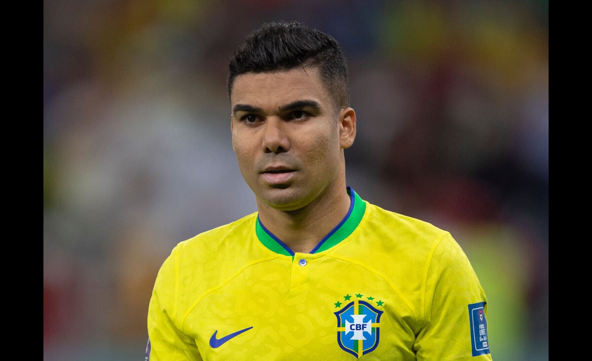 Mulher de Casemiro nega traição, mas vídeo do jogador para o irmão da  suposta amante vaza. Veja! - Purepeople