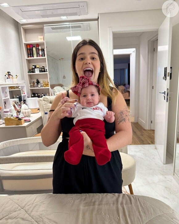 Filha de Viih Tube e Eliezer completa 2 meses de vida no próximo dia 9