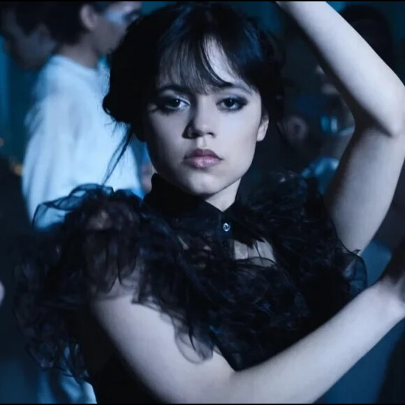 Jenna Ortega chegou ao número espantoso de 40 milhões de seguidores após interpretar Wandinha.