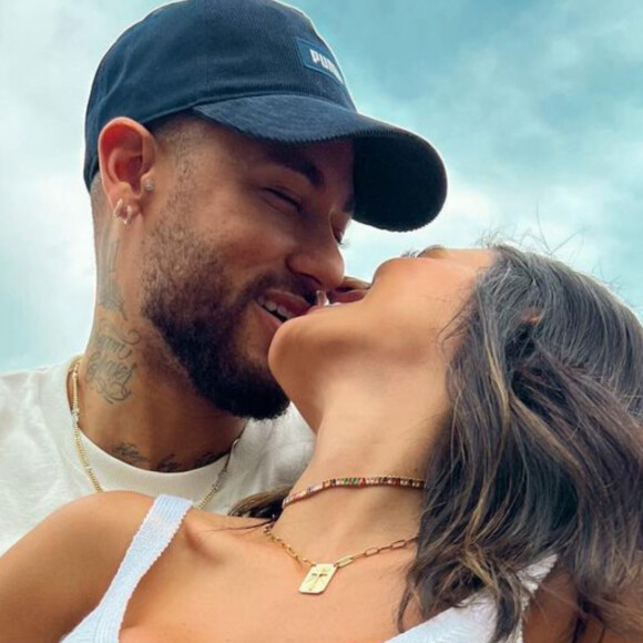 Neymar atualmente está se relacionando com Bruna Biancardi.