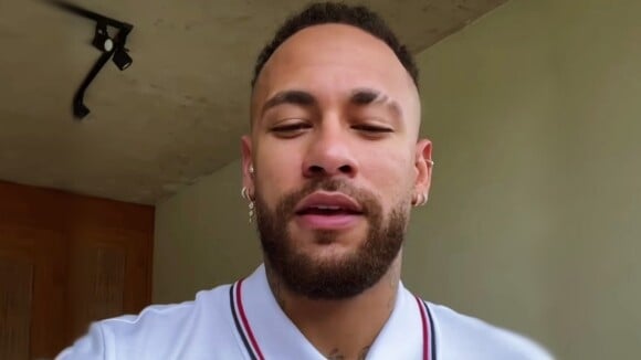 Neymar mostra look para casamento de amigo e esse detalhe na foto mostra como jogador está lidando com rumor de traição