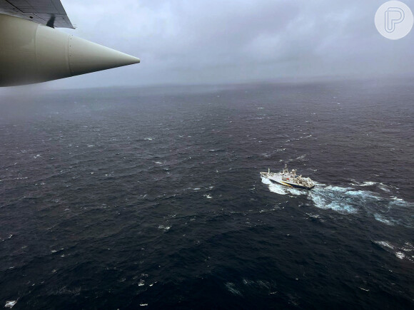 Destroços do submarino desaparecido foram encontrados nesta quinta-feira (22) e morte dos 5 tripulantes foi confirmada