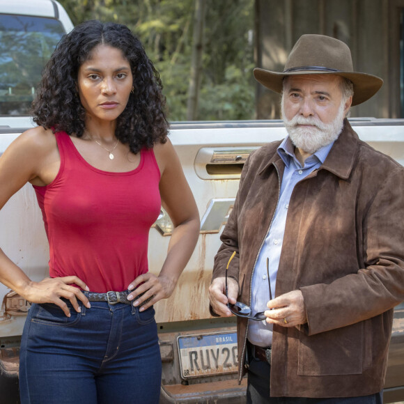 Tony Ramos é rival de Bárbara Reis na novela 'Terra e Paixão'.