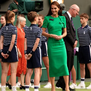 Kate Middleton: web critica Princesa de Gales por atitude com gandula em torneio de tênis