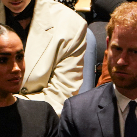 Cada um para um lado: Meghan e Harry adotam separação temporária para salvar casamento. As informações são do tabloide OK Magazine! 