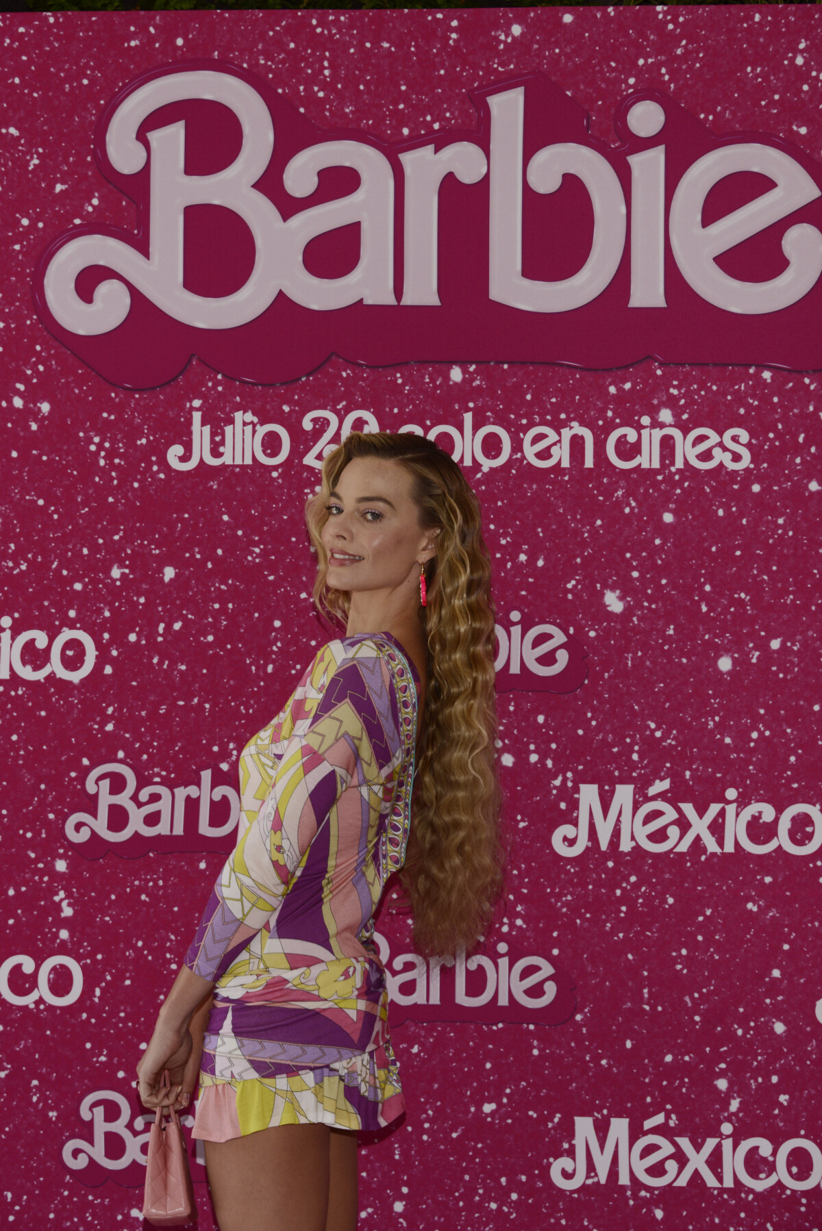 Barbie em Hollywood: como a Mattel pretende fazer a boneca renascer