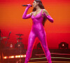 O jumpsuit pink foi um dos figurinos mais usados por Dua Lipa em turnê