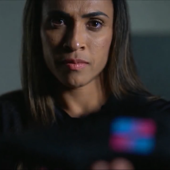 Marta luta pela igualdade para mulheres dentro do futebol feminino.