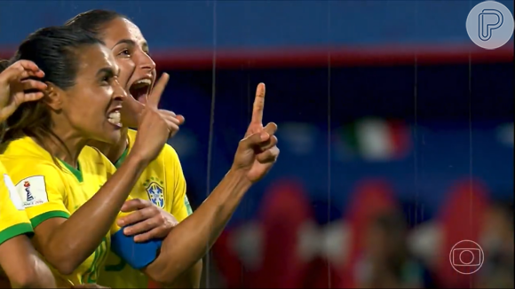 Marta é camisa 10 tanto na seleção brasileira quanto no Orlando Pride.