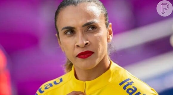 Marta é considerada a melhor jogadora de futebol feminino do mundo seis vezes.