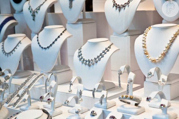 Onde joalherias guardam as joias mais caras de seu catálogo?