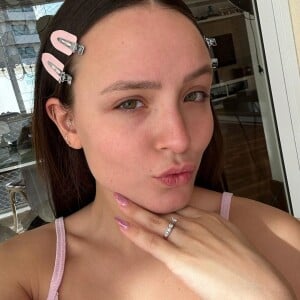 Larissa Manoela fecha contratos publicitários por um valor estimado em R$ 2 milhões, segundo a revista Veja