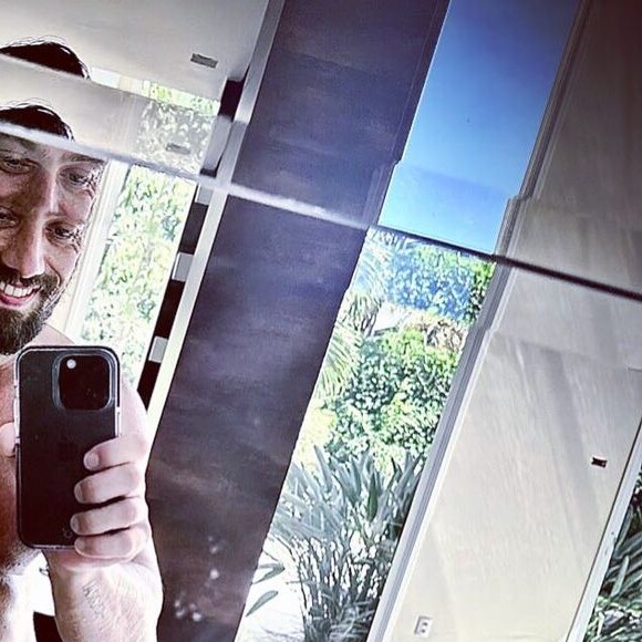 Rafael Cardoso é flagrado em cafeteria com sua ex-namorada Vivian Linhares