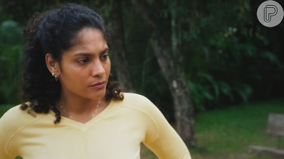 Novela 'Terra e Paixão': Aline (Barbara Reis) humilha Antônio (Tony Ramos) na cadeia no capítulo de quinta-feira, 27 de julho de 2023
