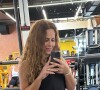 Vivianne Araujo compartilha com seus seguidores sua rotina de exercícios.