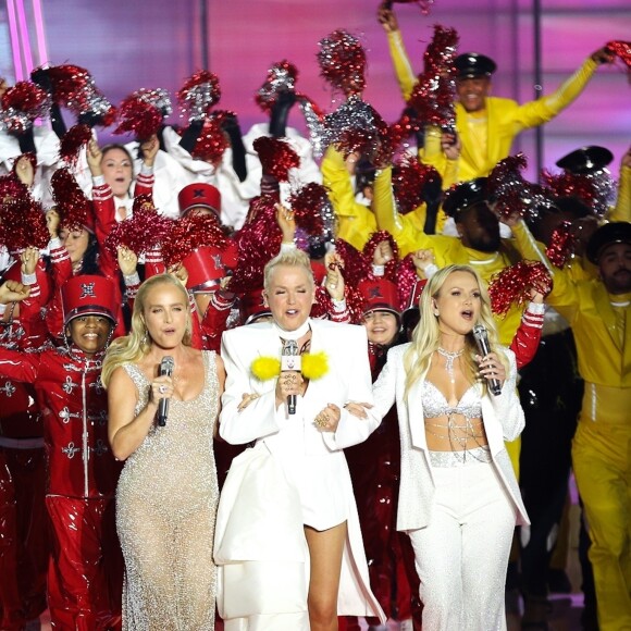 Xuxa, Eliana e Angelica no 'Criança Esperança': discurso sobre sororidade marcou a já antológica performance das três