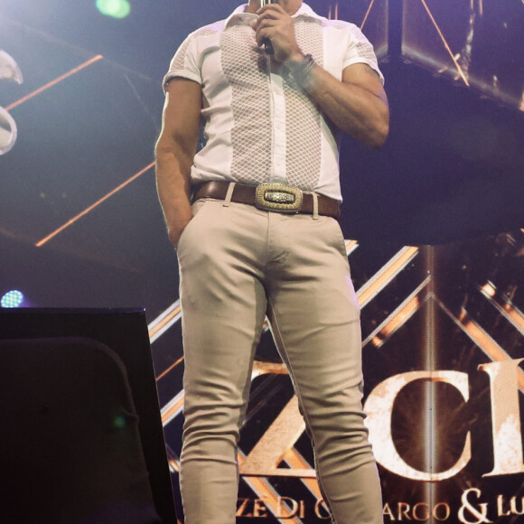 Luciano, da dupla com Zezé Di Camargo, afirmou sobre a morte de seu Francisco: "Tenho certeza que ainda vou dar um abraço no meu pai"